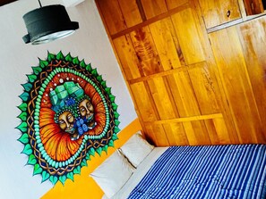 Chambre Double Deluxe, 1 lit double, non-fumeurs | Chambres insonorisées, Wi-Fi gratuit