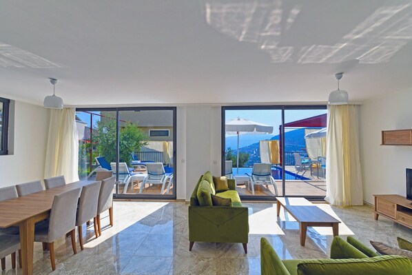 Villa | Living area | LCD TV, DVD player - Villa Milano (Kas)