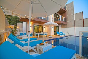 Piscina externa