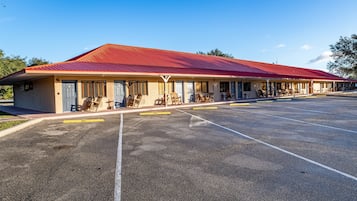 Bügeleisen/Bügelbrett, Bettwäsche