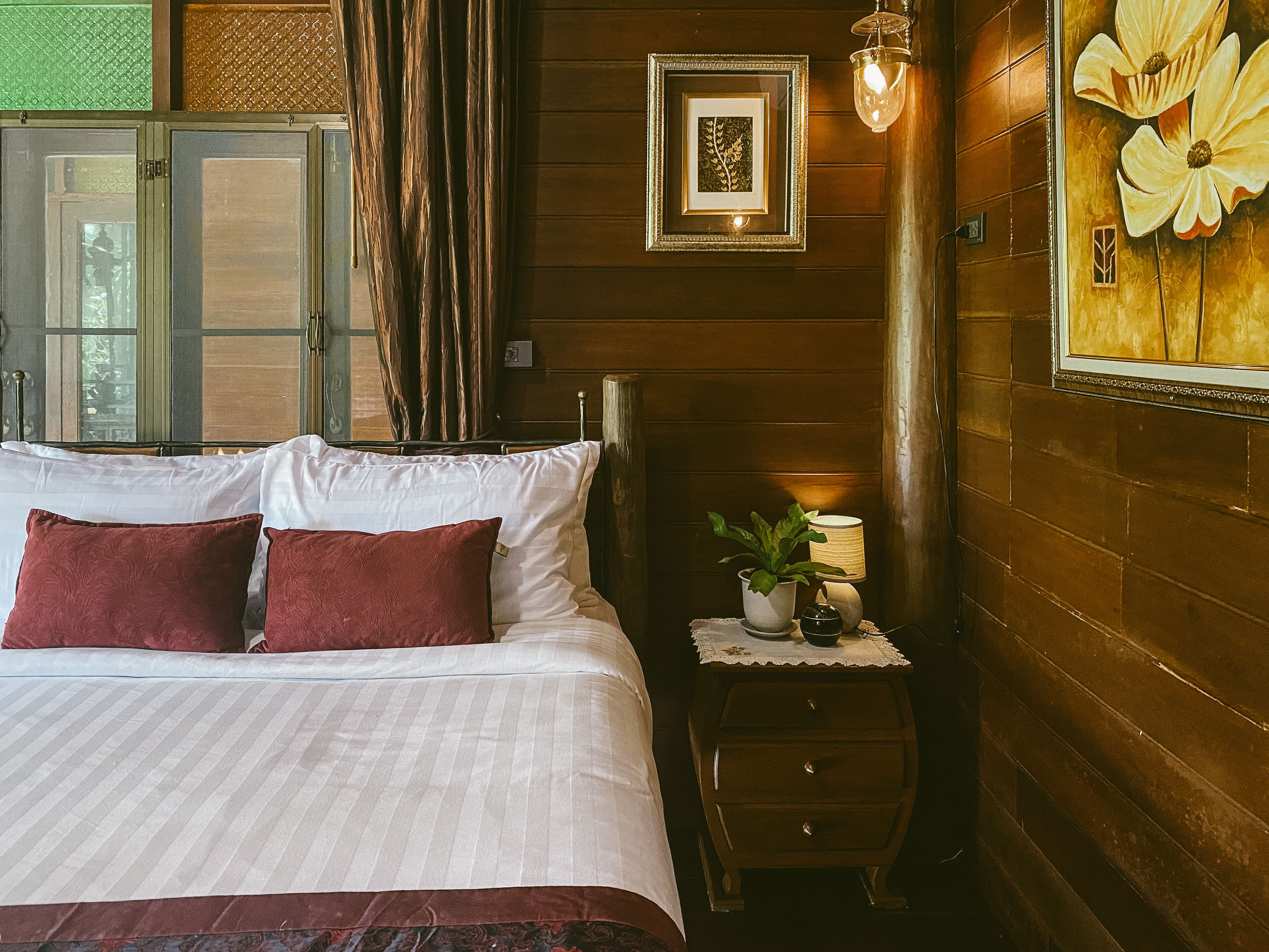 room, 1 king bed, garden view | 1 bedroom, free minibar items, blackout curtains, free wifi