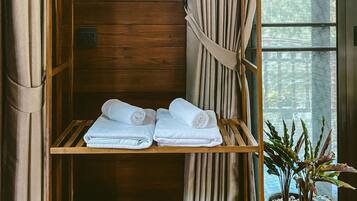 Superior Room | Free minibar items, blackout curtains, free WiFi, bed sheets