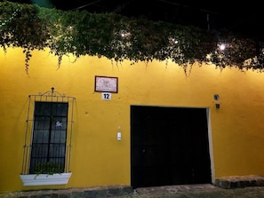 Exterior - Hotel Casa del Cerro (Antigua Guatemala)