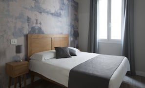 Deluxe Apartment, 1 Queen Bed with Sofa bed, Kitchen