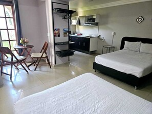 Gác dành cho gia đình | Bộ đồ giường cao cấp, màn/rèm cản sáng, bàn ủi/dụng cụ ủi quần áo 