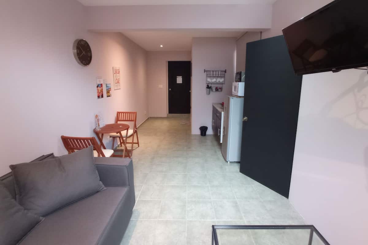 Comfort Loft | Peralatan tempat tidur premium, langsir/tirai gelap terus