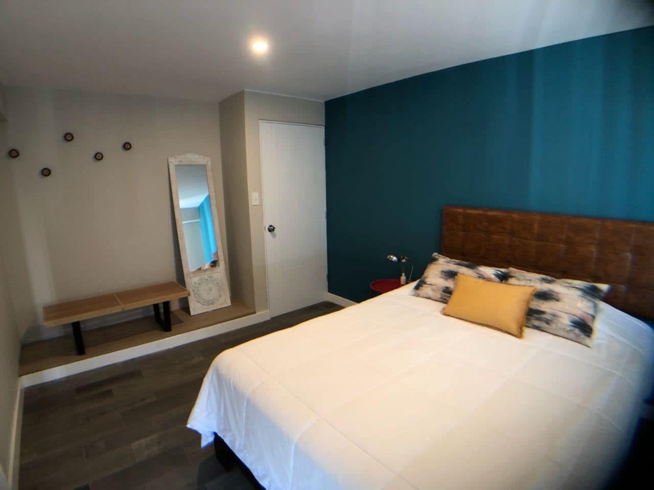 4 habitaciones y caja de seguridad en la habitación 