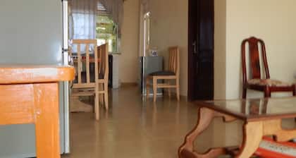 The Cosy HideAway - 15 Minuten vom Flughafen entfernt