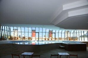 Piscine couverte, piscine chauffée