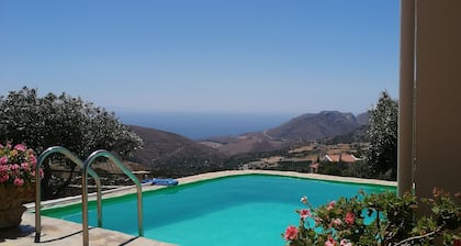 Villa Liberty with fantastic view,close to a farm in a traditional village.