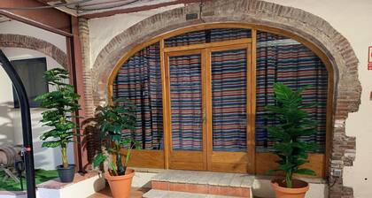 Cozy cottage THE PATI DE l'Albera located between sea and mountains