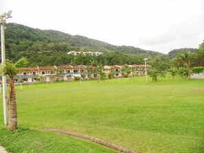 Golf - FULL LEISURE CONDOMINIUM 4 POOLS, 5 SQUARES, CANTINA, FIELD FUT. (Guarujá)