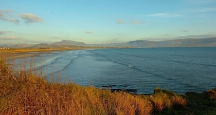 Luxus-Landhaus, in Gehentfernung vom Reenroe Strand Ballinskelligs WiFi
