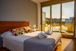 2 عدّة غرف نوم ومكواة/لوح كي وسرير سفر وواي فاي مجانًا