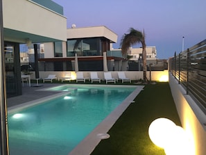 Beheizter Pool