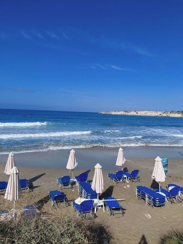 Coral  Cypria  villa! Car not essential ,  ideal  for  relaxing  family  holiday