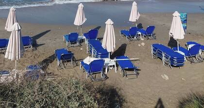 Coral Cypria villa! Car not essential , ideal for relaxing family holiday