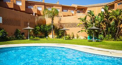 Villa in first line, garden, barbecue, ideal for families.