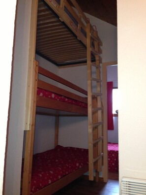 3 quartos