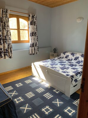 5 sovrum, strykjärn/strykbräda, gratis wi-fi och sängkläder