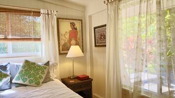 2 chambres, fer et planche Ă  repasser, Wi-Fi gratuit, draps fournis