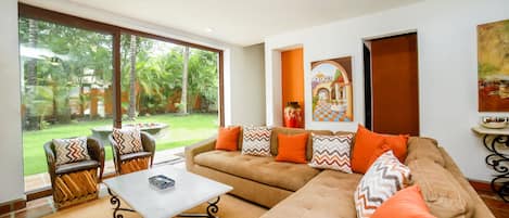 Smart-TV, DVD-Player, Videothek