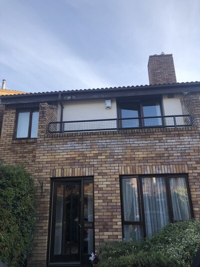 Attractive Townhouse in Dublin's Prime Location