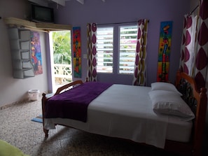 1 chambre, accĂšs Internet, draps fournis