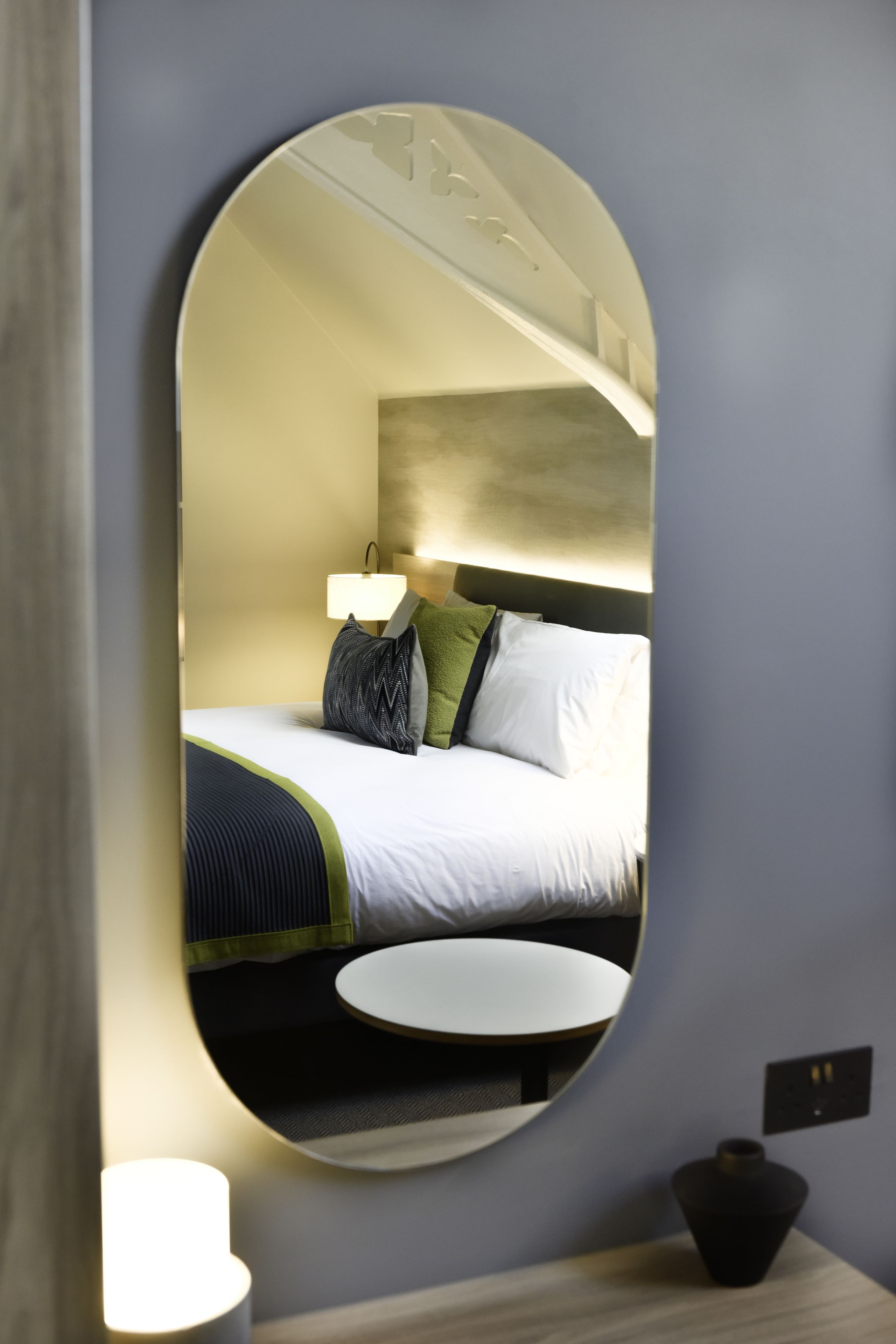 Egyptian cotton sheets, premium bedding, in-room safe, desk