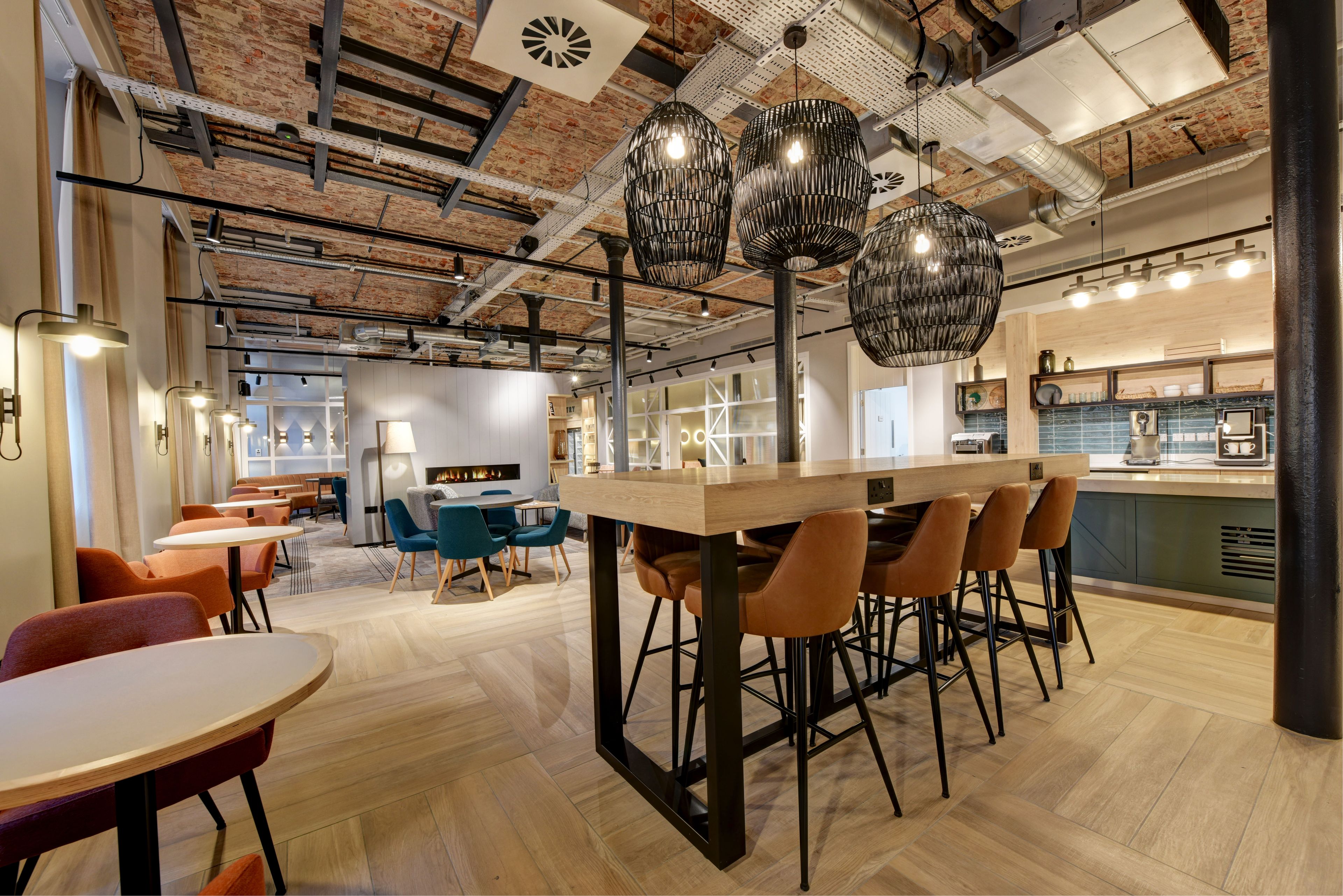 冷蔵庫、電子レンジ、コンロ、食器洗い機