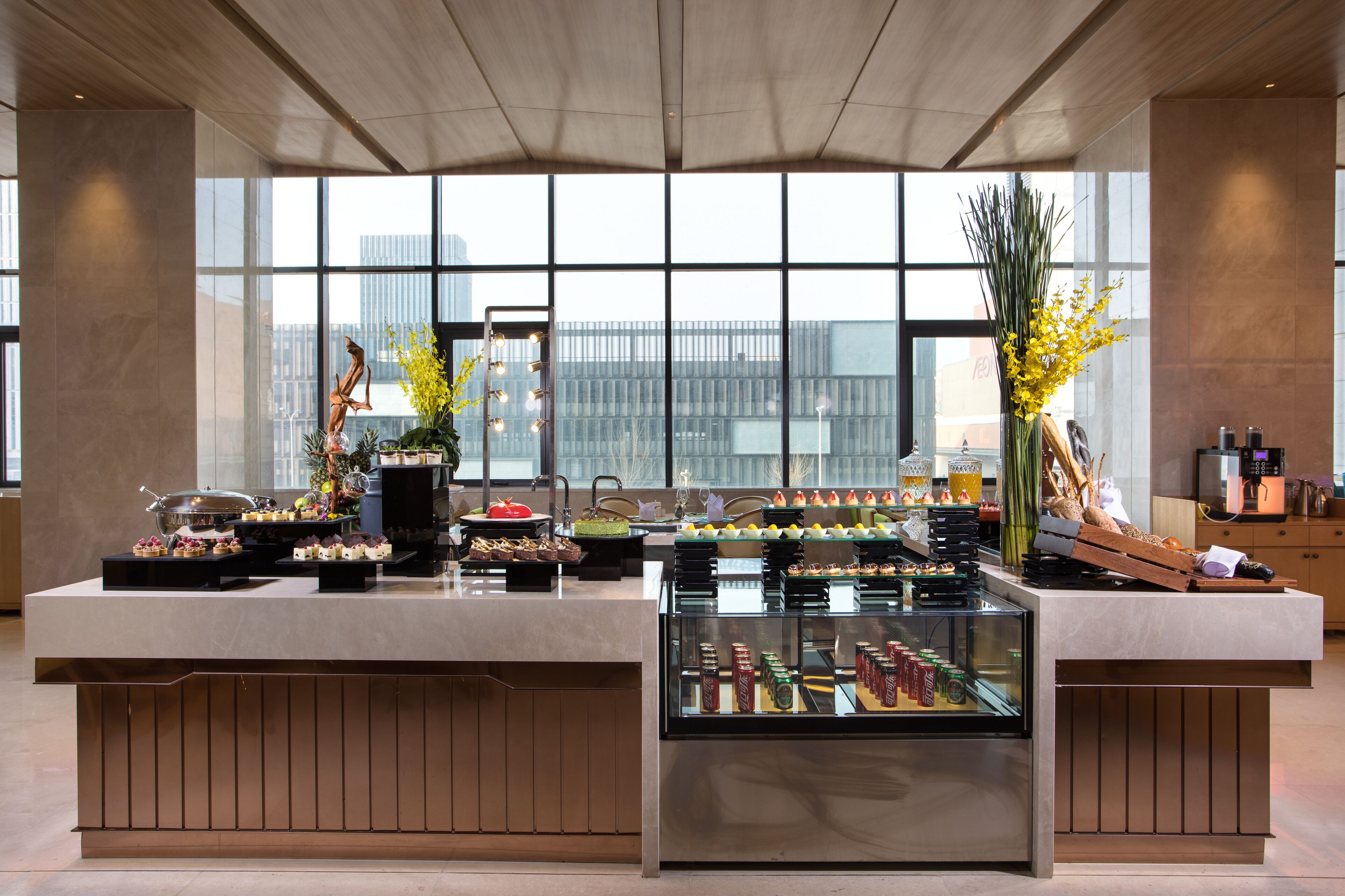 2 restaurants, breakfast, lunch, dinner served; Chinese cuisine