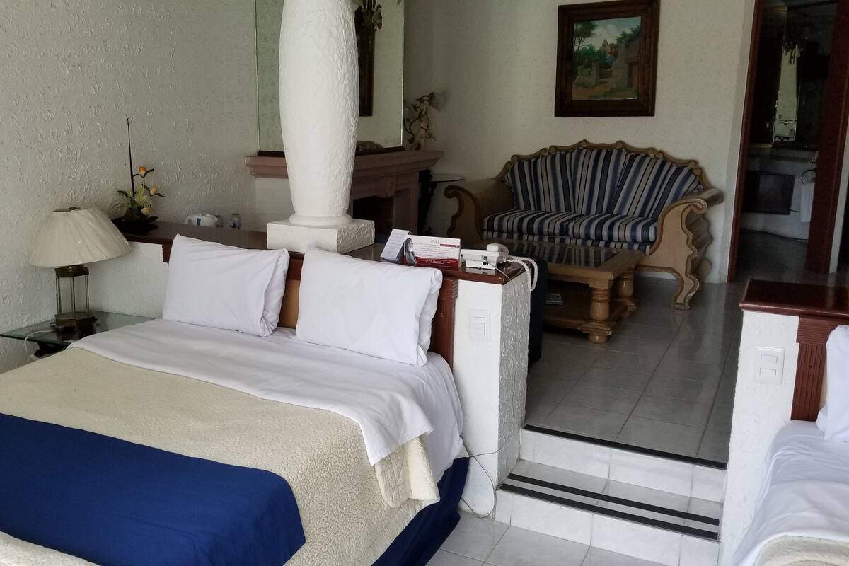 Standard-Vierbettzimmer, 2 Doppelbetten, Gartenblick