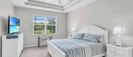 4 bedrooms, iron/ironing board, WiFi, bed sheets