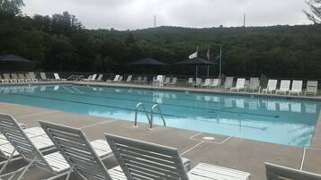 Indoor pool, outdoor pool