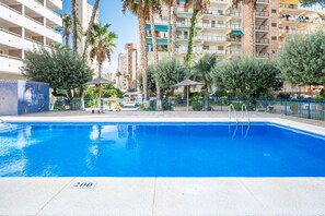 Pool - Donna II 7-32 (Benidorm)