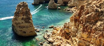 Villa for 10 people, with private pool