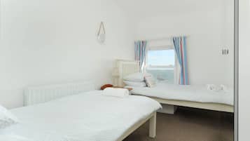 2 bedrooms
