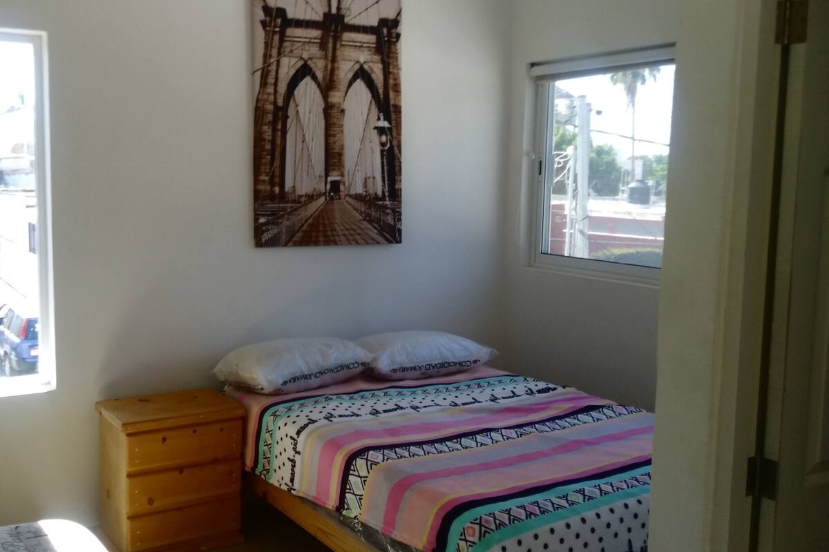 City Apartment, 1 Queen Bed with Sofa bed