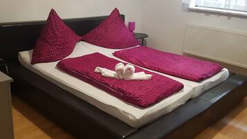 1 Schlafzimmer, Bügeleisen/Bügelbrett, Internetzugang, Bettwäsche