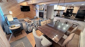 Smart TV, chimenea