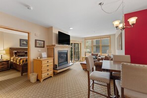 Interior - River Run Condo Overlooking Hot Tubs w/ Mountain Views, Short Walk to Lifts! (Keystone)