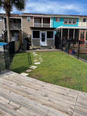 Exterior - Exceptional, quiet, cozy!  Dock for your boat to fish the gulf!! (Panama City Beach)