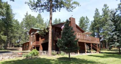 Outdoor Fire Pit, Wildlife Watching, Monte Verde Lake Ponderosa