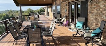 Great for Friends & Families, Breathtaking View, Nature Trails, Farm Animals