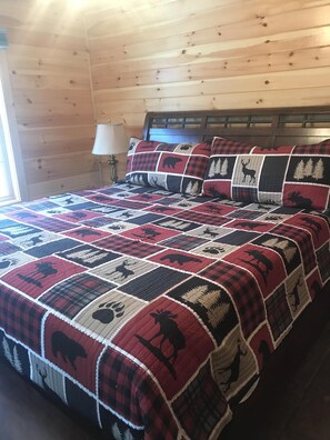 4 bedrooms, iron/ironing board, travel cot, free WiFi