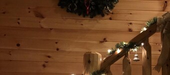 Regarder les feuilles à son meilleur dans cette belle maison