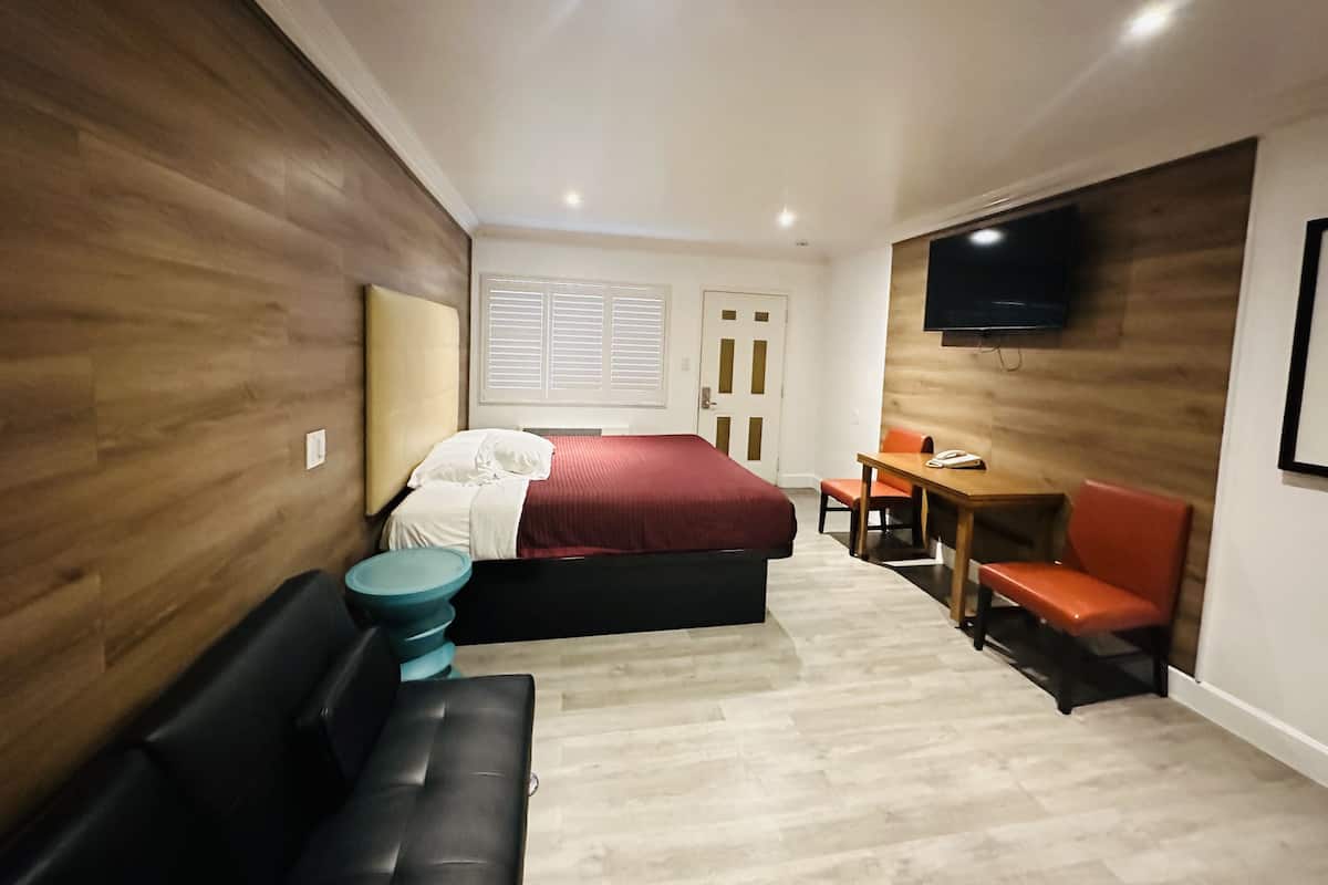 1 habitación, sistema de insonorización, wifi gratis y ropa de cama