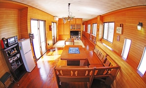 Maison (Private Vacation Home)