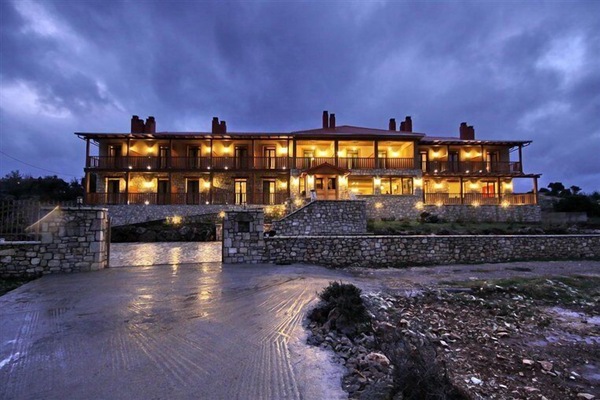 Front of property – evening/night