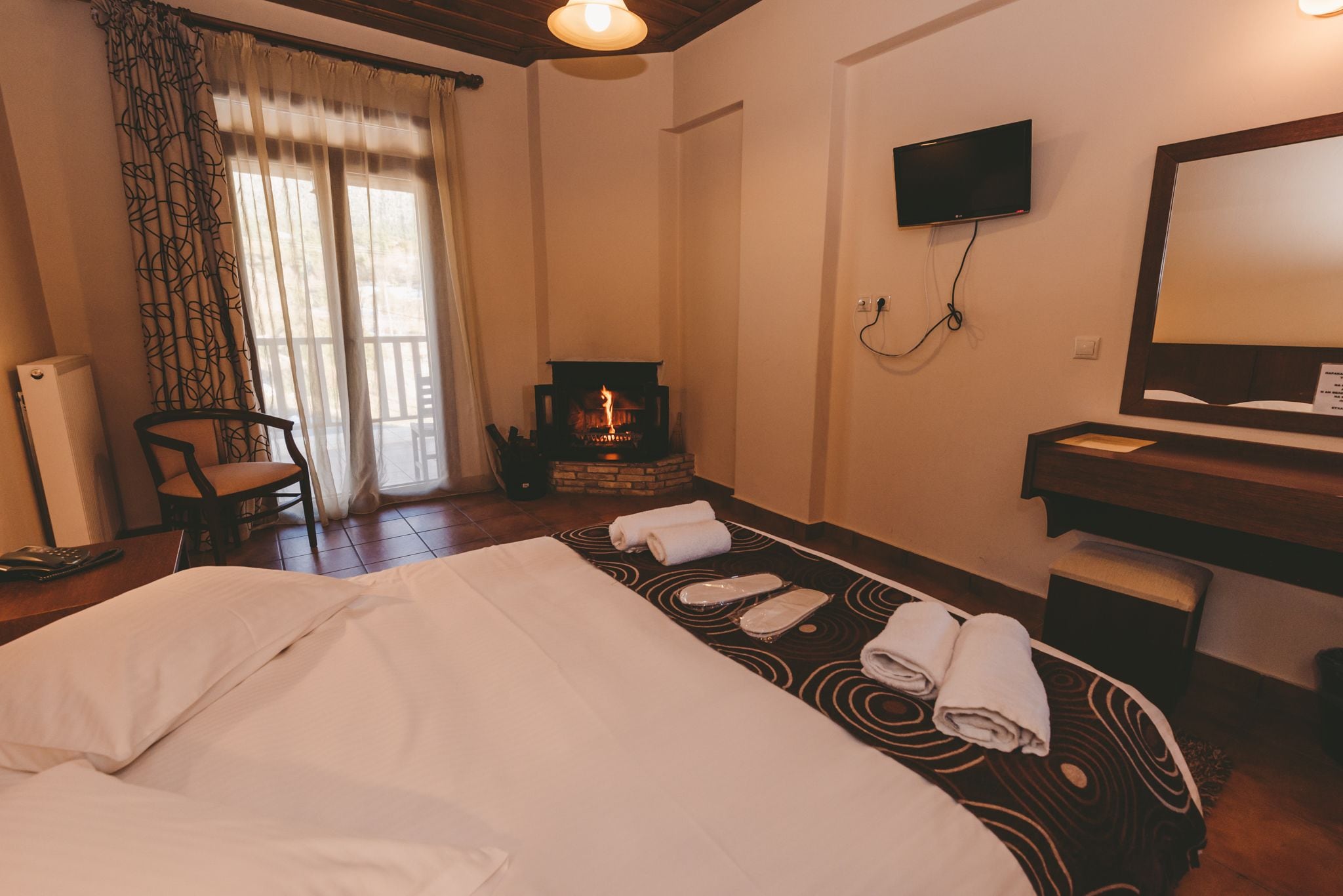 double or twin room, mountain view | premium bedding, down duvets, minibar, in-room safe